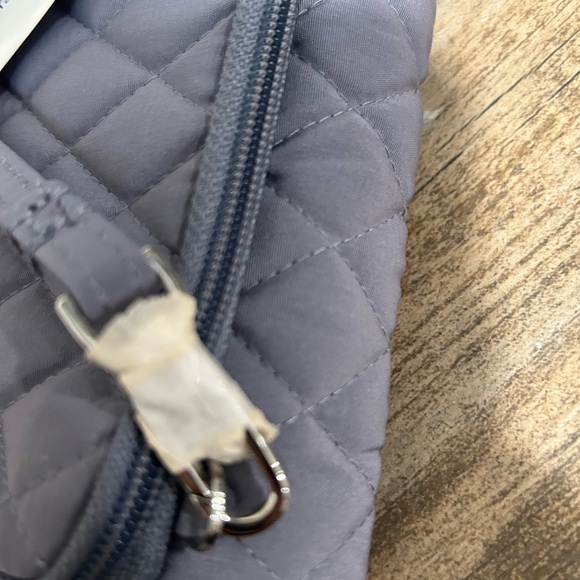 NWT Vera Bradley 3-in-1 Crossbody Bag Purse Wallet + Wristlet Carbon Gray Quilt - Picture 6 of 11